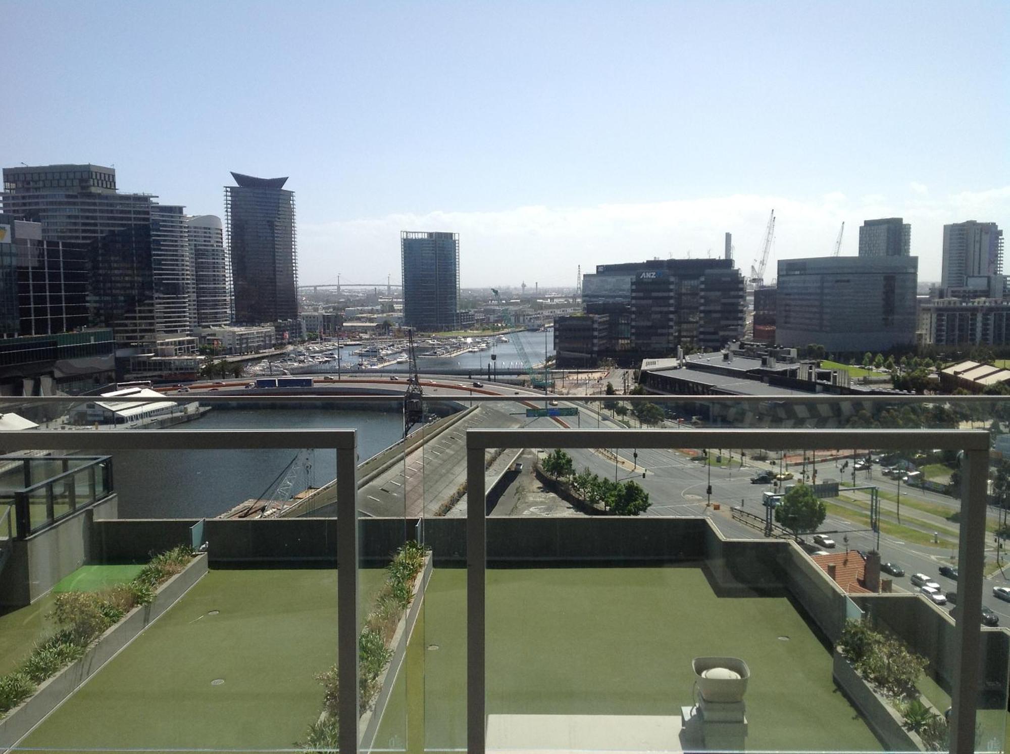 Waterfront Melbourne Apartments Екстер'єр фото