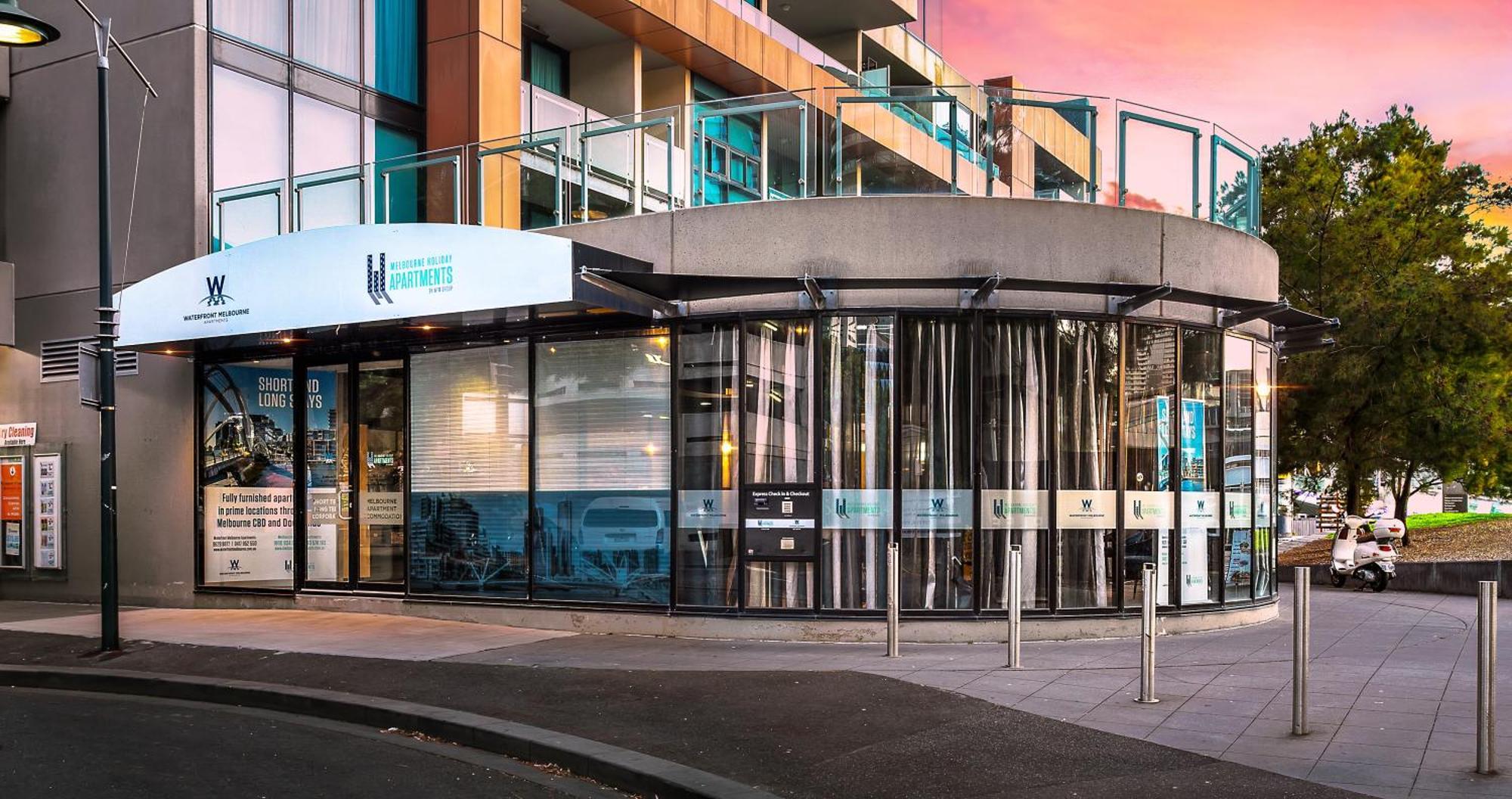 Waterfront Melbourne Apartments Екстер'єр фото