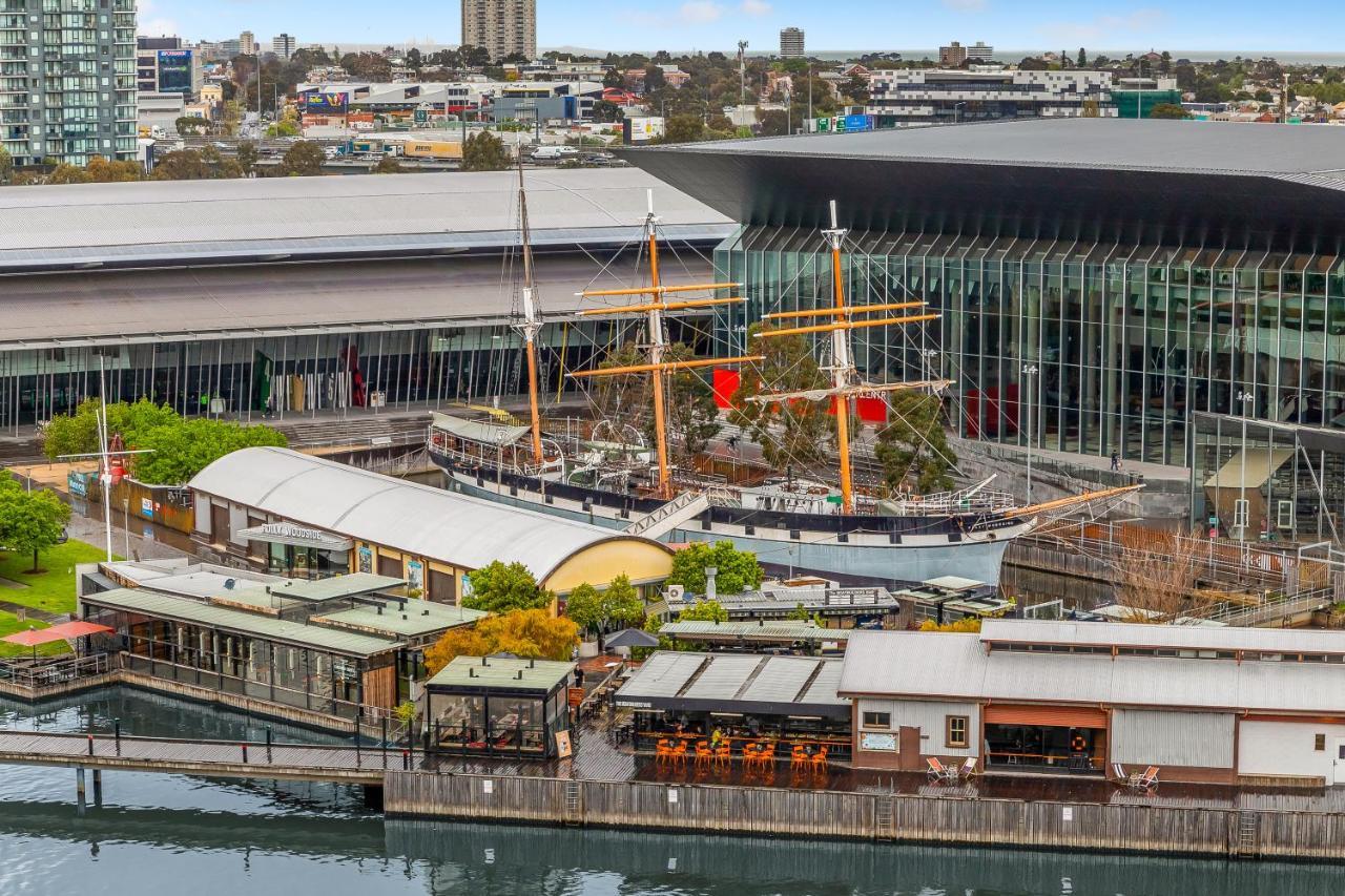 Waterfront Melbourne Apartments Екстер'єр фото