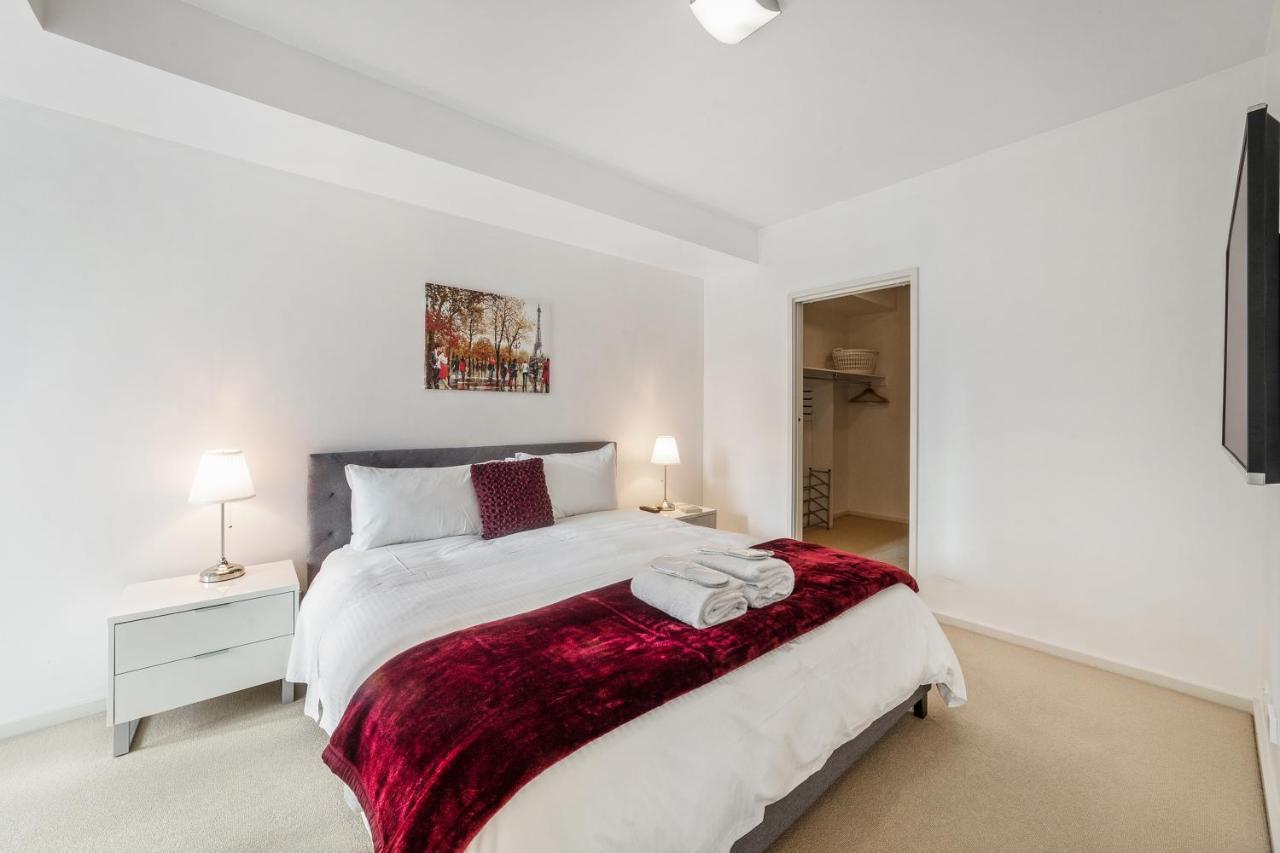 Waterfront Melbourne Apartments Екстер'єр фото